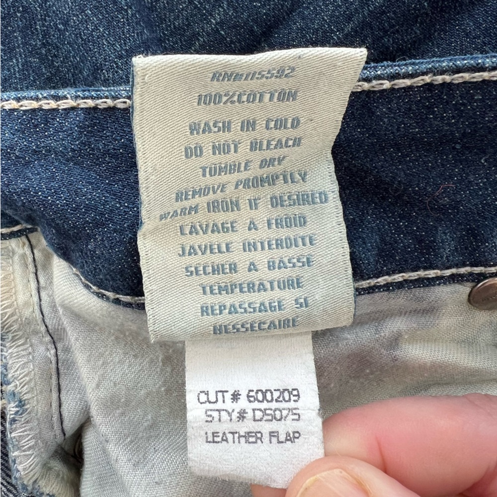 Robin’s Leather Flap Wing Embroidered Distressed Denim Jean, Med Blue Wash, 34 - Picture 10 of 12